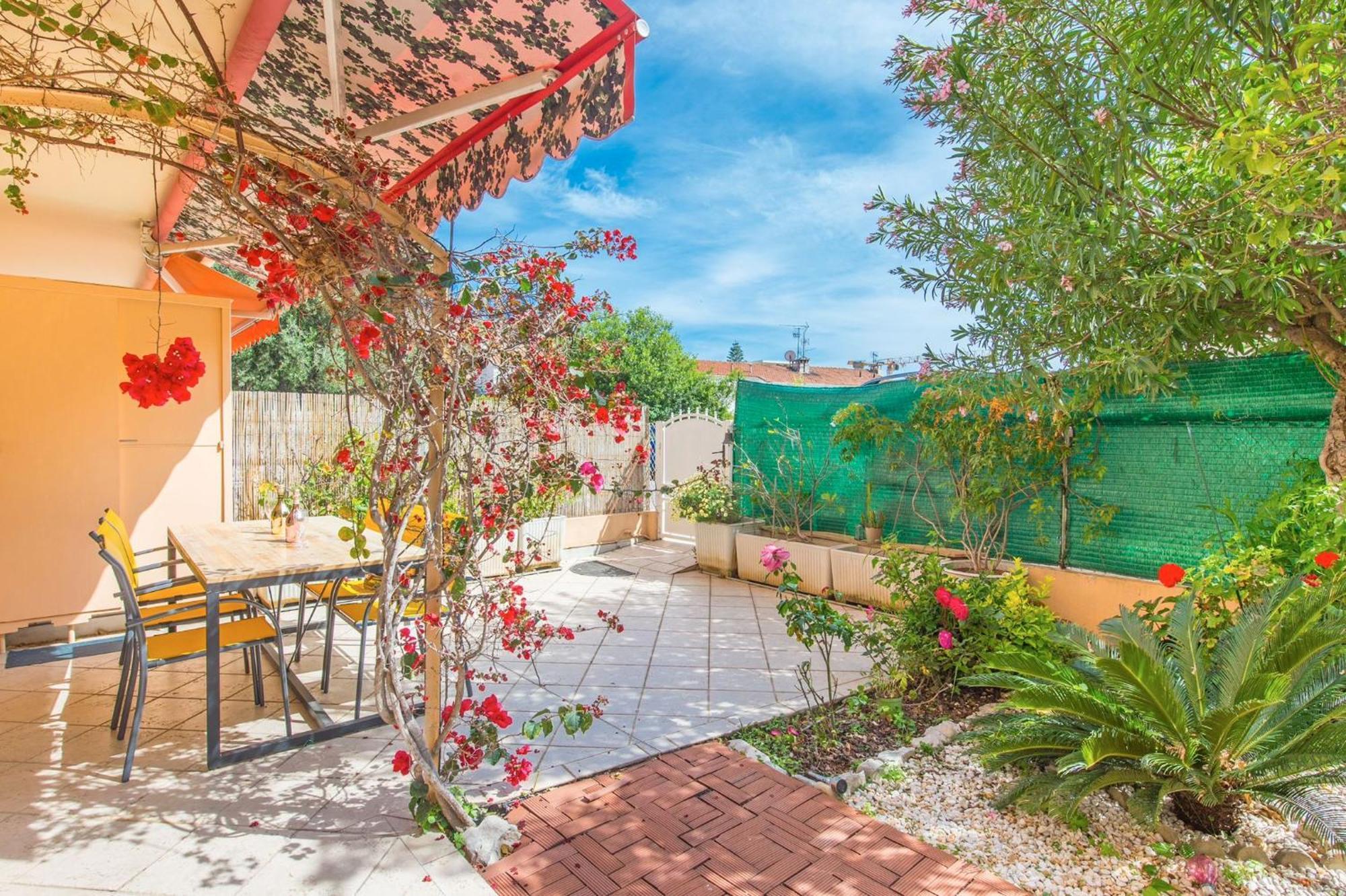 Appartement Carnoles Pres Des Plages Roquebrune-Cap-Martin Zewnętrze zdjęcie