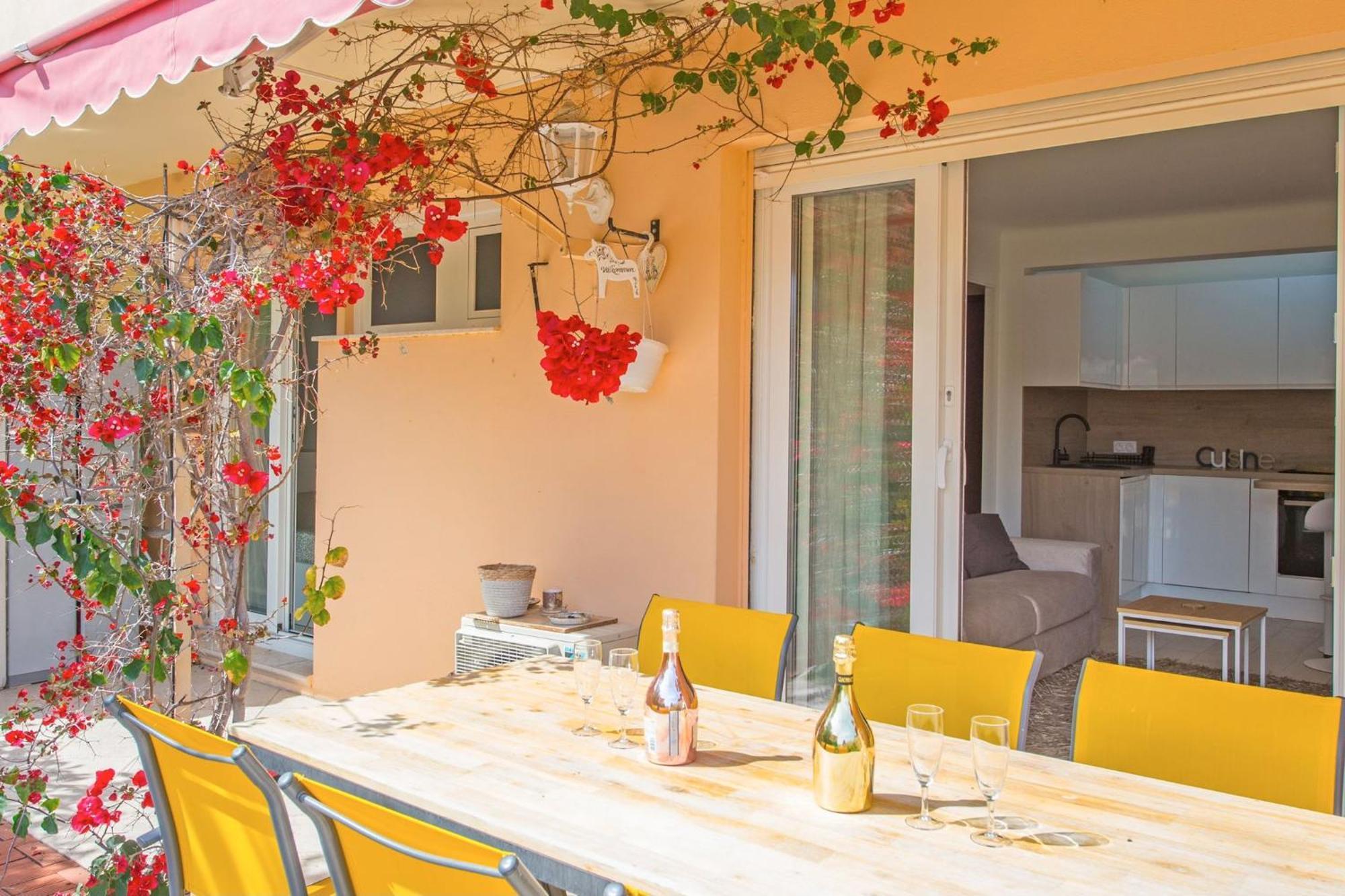 Appartement Carnoles Pres Des Plages Roquebrune-Cap-Martin Zewnętrze zdjęcie
